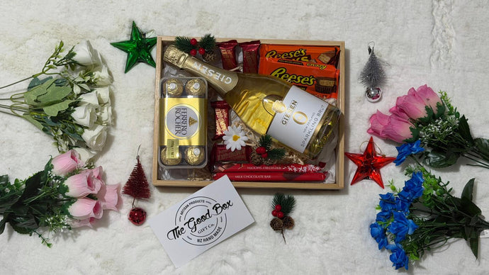 Sparkling Christmas Surprise 🎄